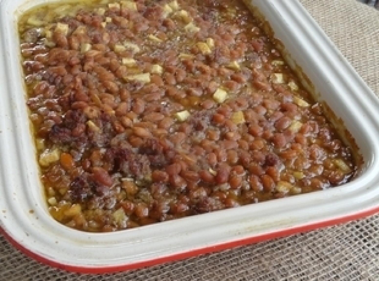 Spicy Apple Baked Beans