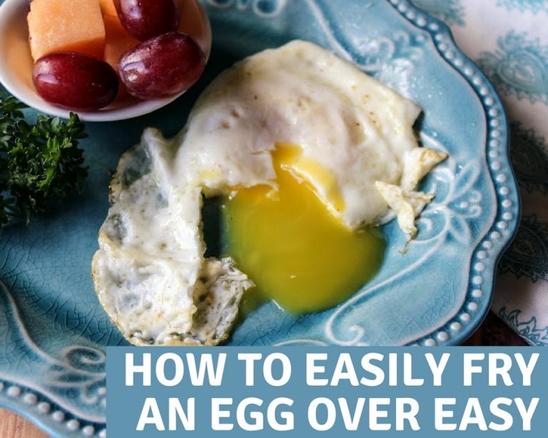 How to Easily Fry an Egg Over Easy Just A Pinch