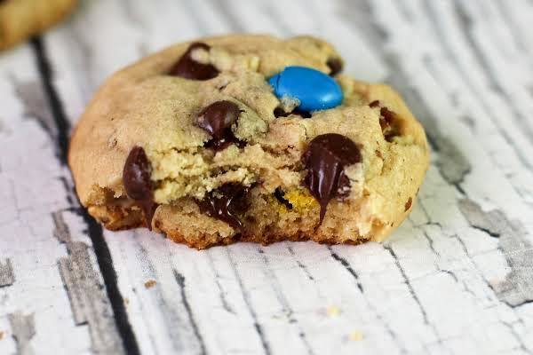 Texas Style Chocolate Chip Cookies